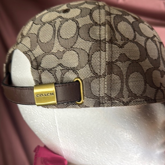 Coach Brown and Cream Signature Cap - Picture 2 of 9